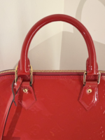 Louis Vuitton Alma Monogram Vernis
