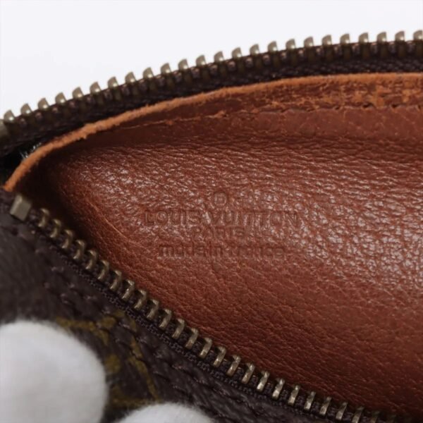 Louis Vuitton Monogram Papillon 22 Handbag