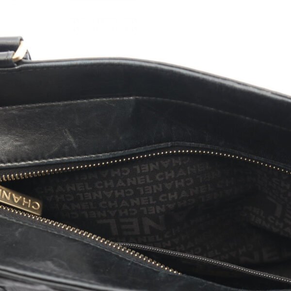 Chanel Black Chocolate Bar Tote bag