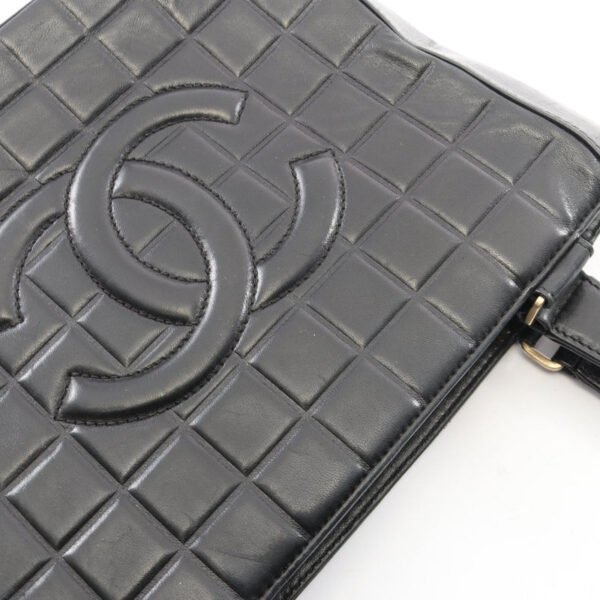 Chanel Black Chocolate Bar Tote bag