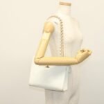 Chanel White Quilted Caviar Chain Shoulder Bag
