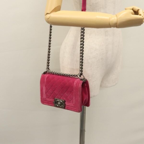 Chanel Pink Velvet Le Boy