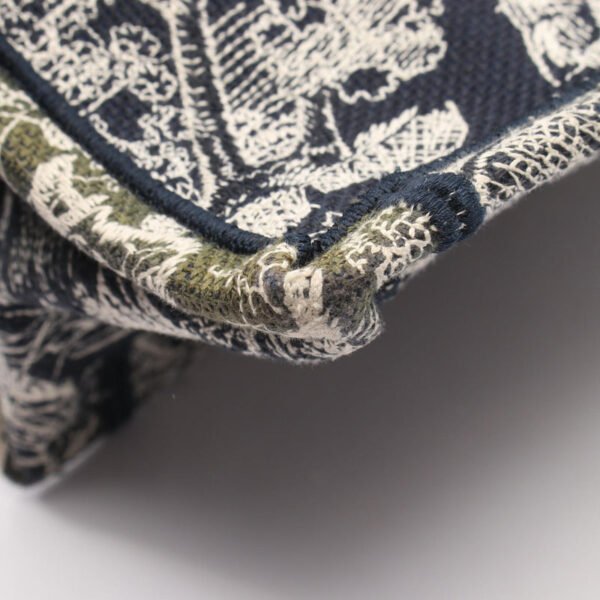Dior Blue Medium Toile de Jouy Book Tote